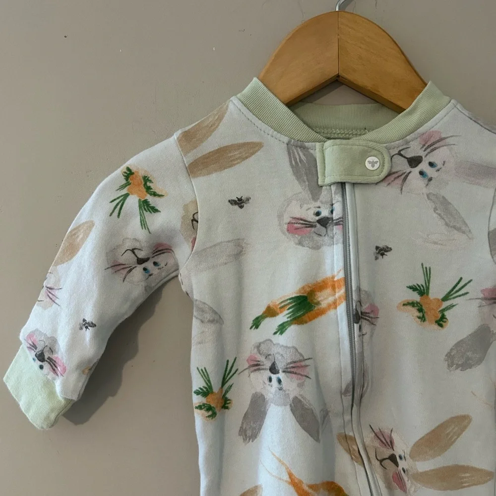 $10 ADD ON Burt’s Bees Baby footie zippy 3-6M Zara Easter bunny cloud‎ island